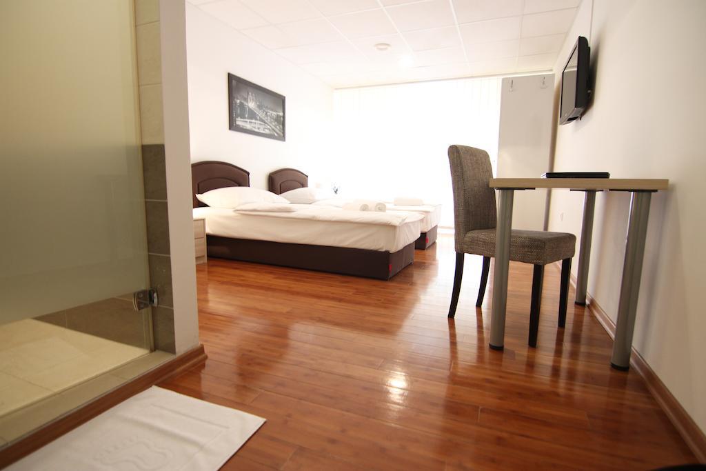Rooms Xxl Zagreb Room photo