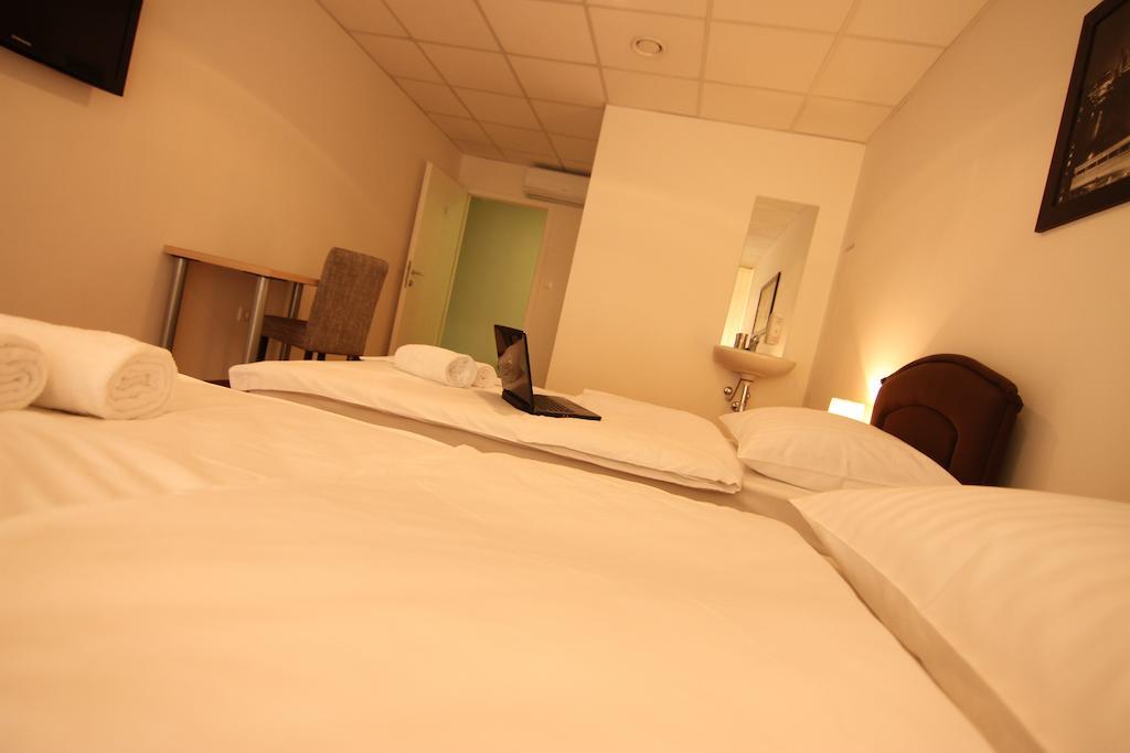 Rooms Xxl Zagreb Exterior photo
